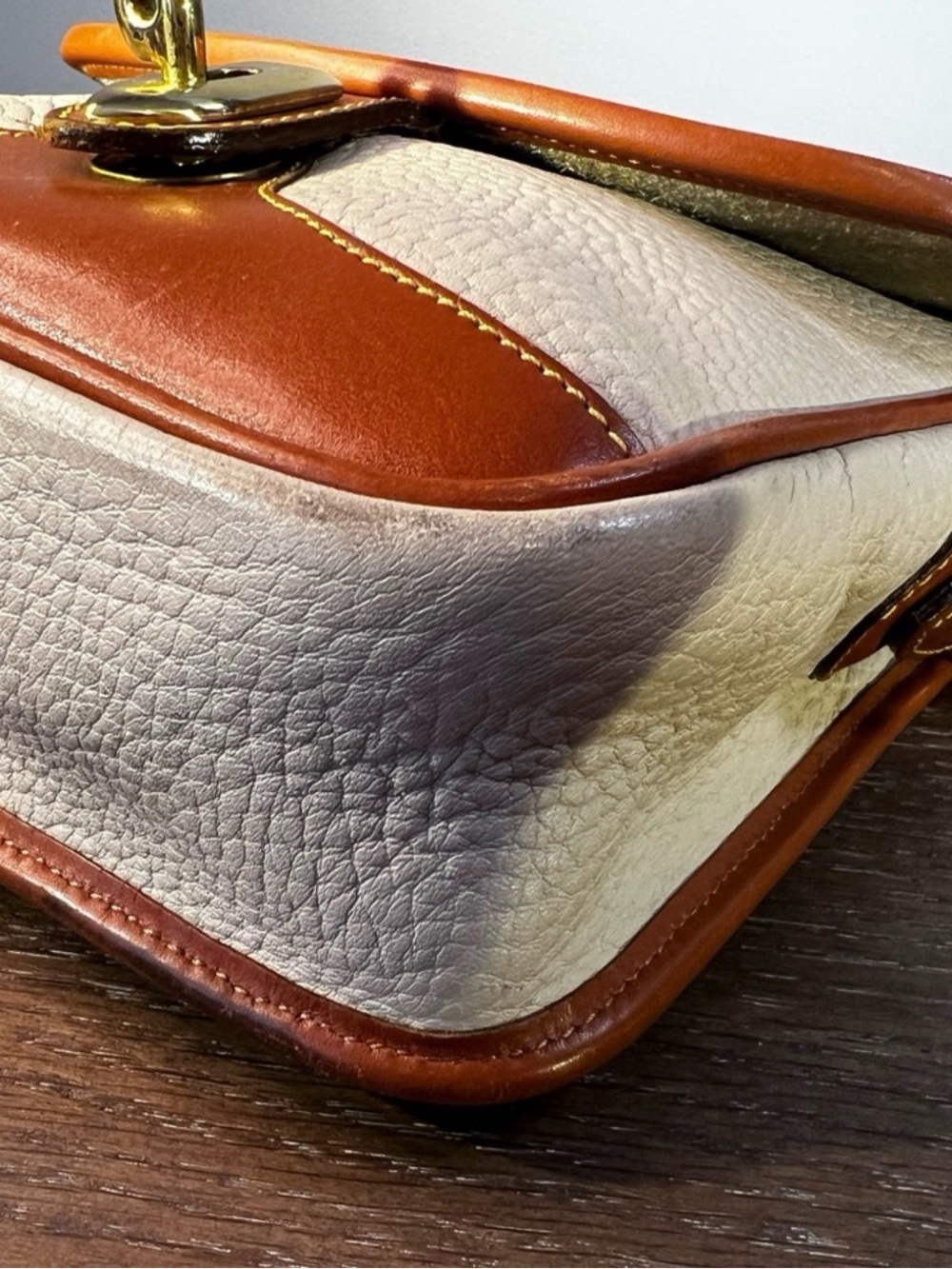 Vintage Dooney & Bourke AWL Square Carrier Crossbody Top Handle Bag USA British - Picture 8 of 16